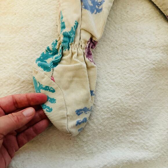 Vintage RARE Oshkosh B'Gosh Corduroy Footie Overalls White Multi Size 6-9M - Picture 6 of 7